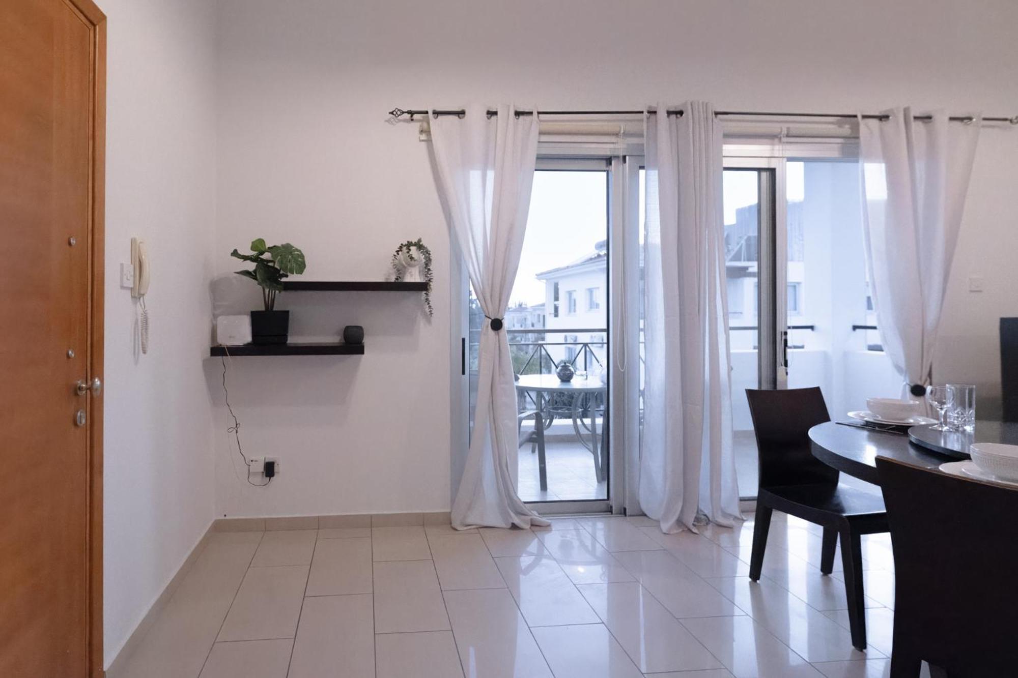 Nefeli Blue-Horizon 2B, Pool, Suites, Big Balconies Paphos Exterior foto