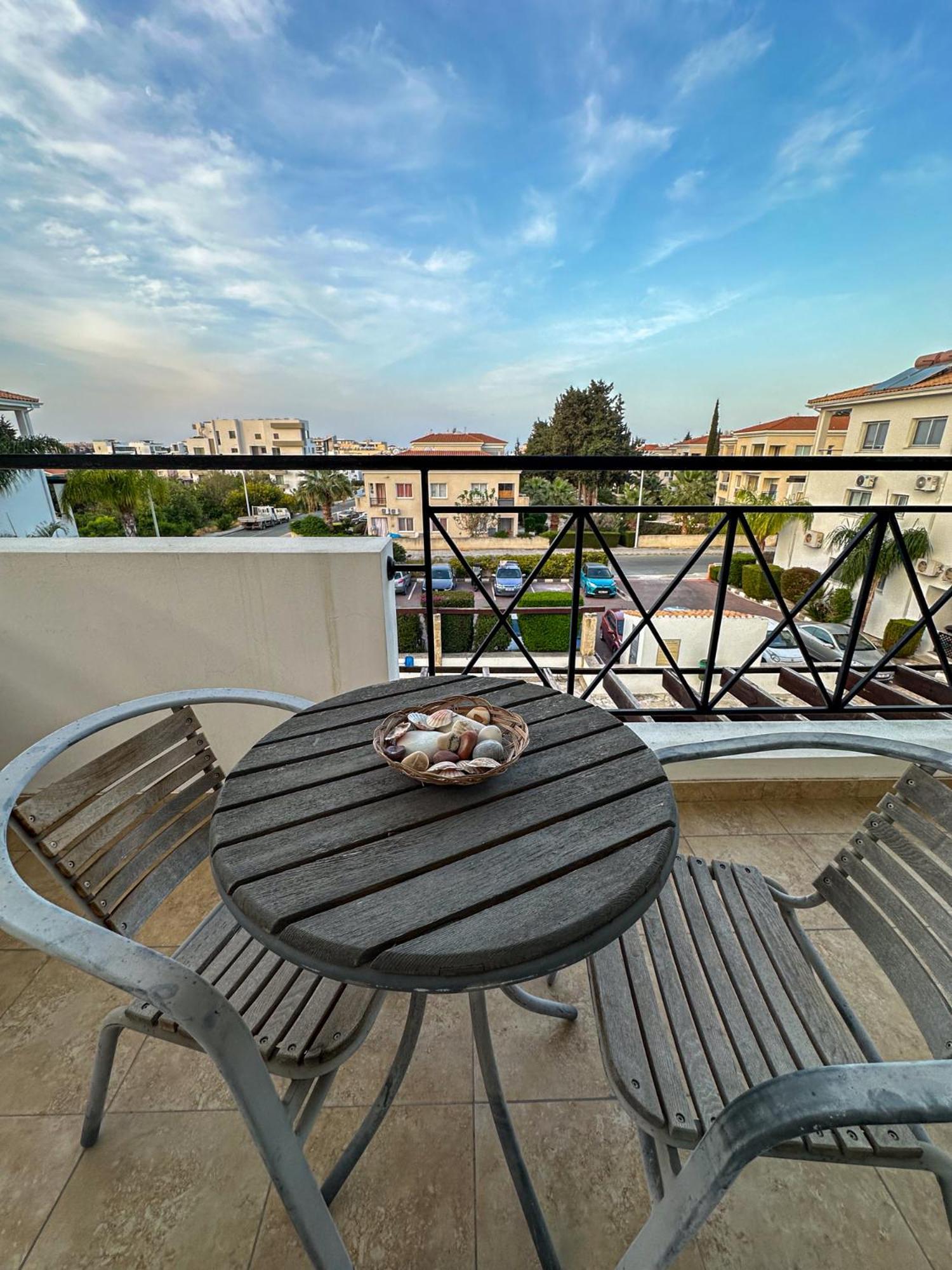 Nefeli Blue-Horizon 2B, Pool, Suites, Big Balconies Paphos Exterior foto